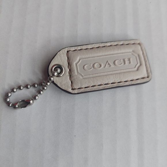 Vintage Y2k Cream Replacement Coach Hangtag Charm Purse Wristlet Keychain - Picture 1 of 3
